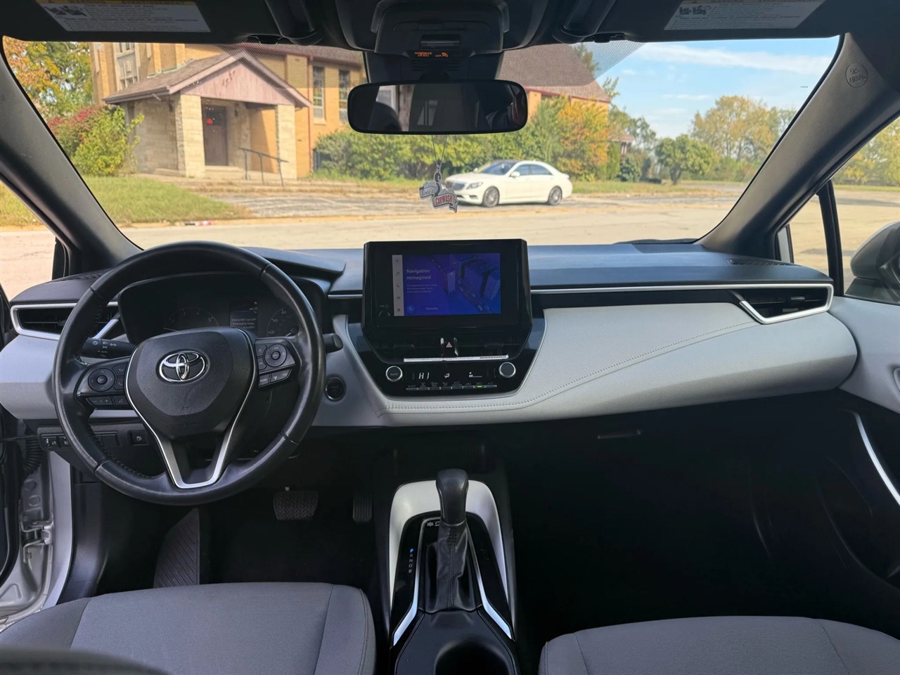 Toyota Corolla Hybrid LE 2024