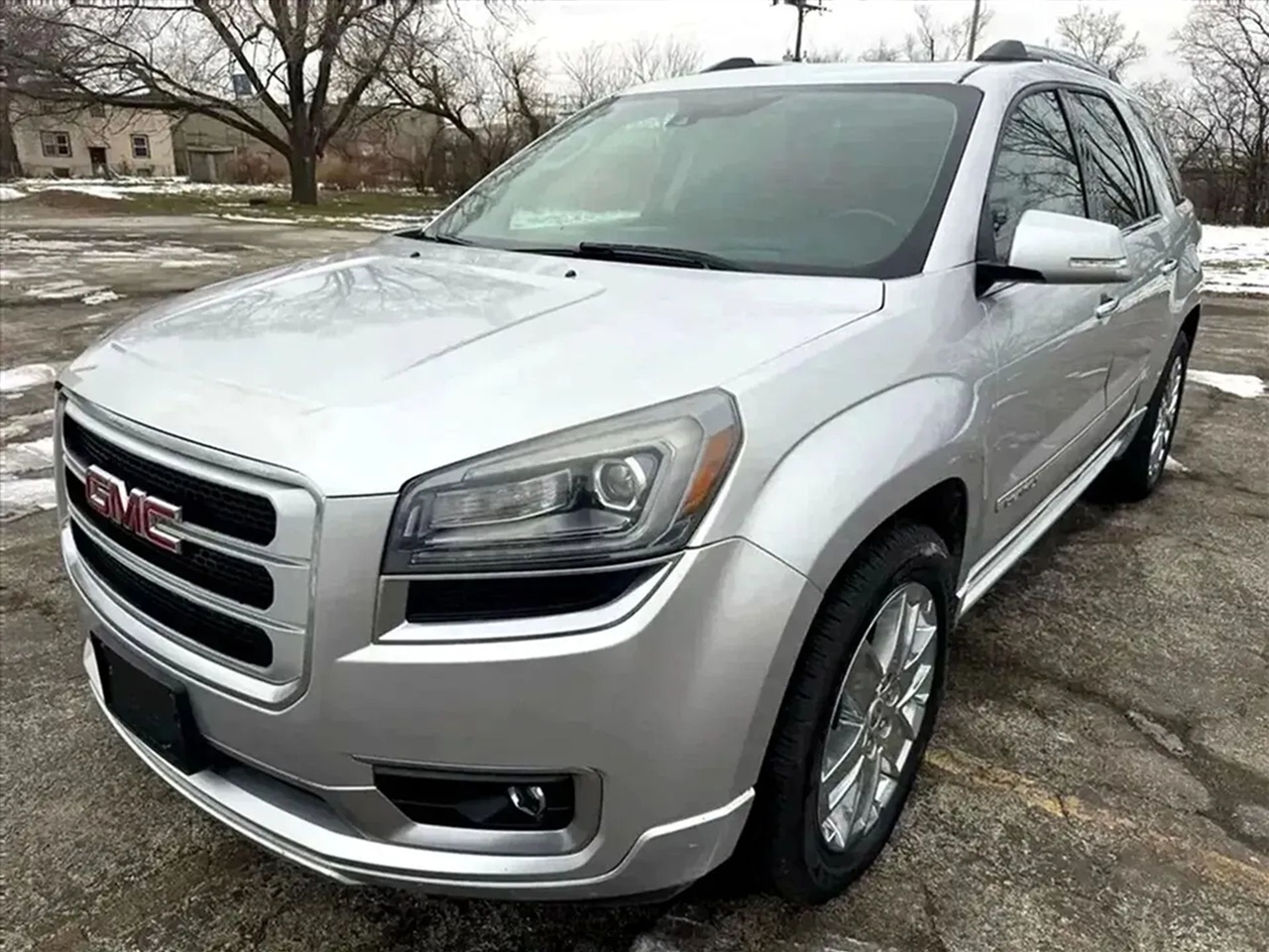 2016 GMC Acadia Denali's photo