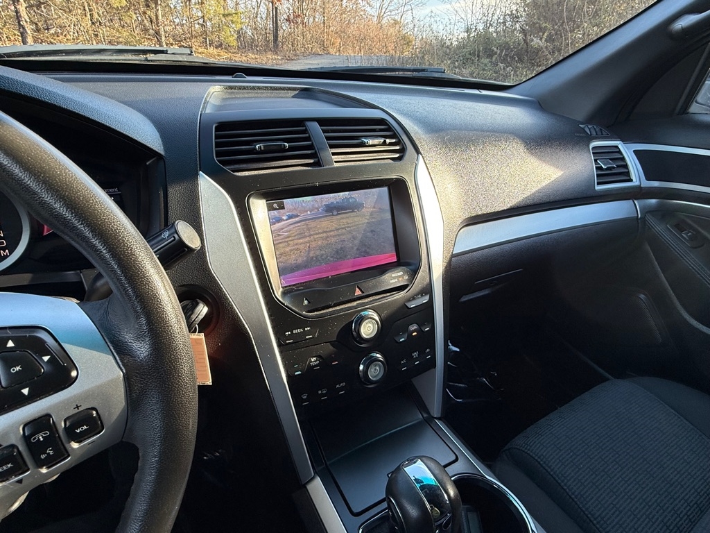 Ford Explorer XLT 4WD 2012