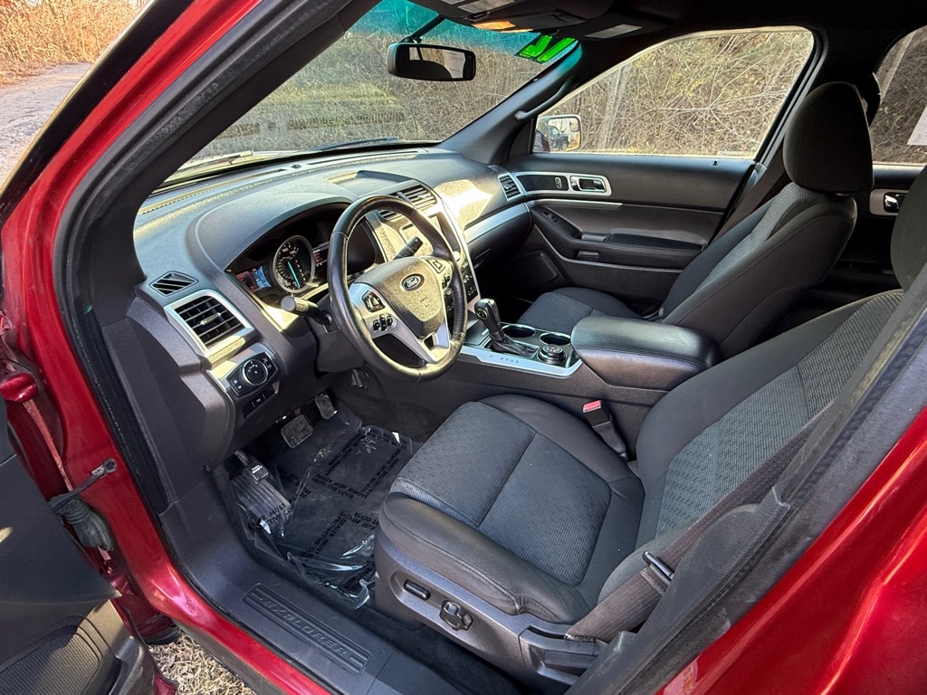 Ford Explorer XLT 4WD 2012