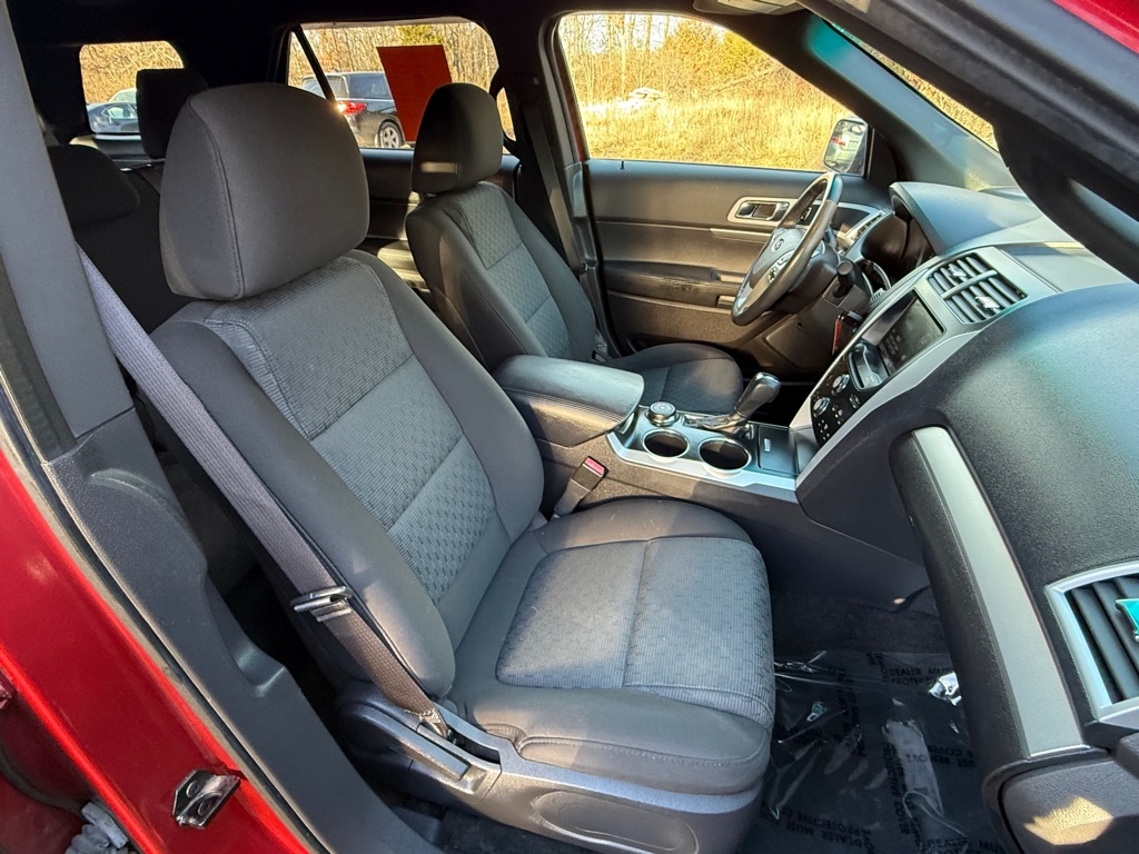 Ford Explorer XLT 4WD 2012