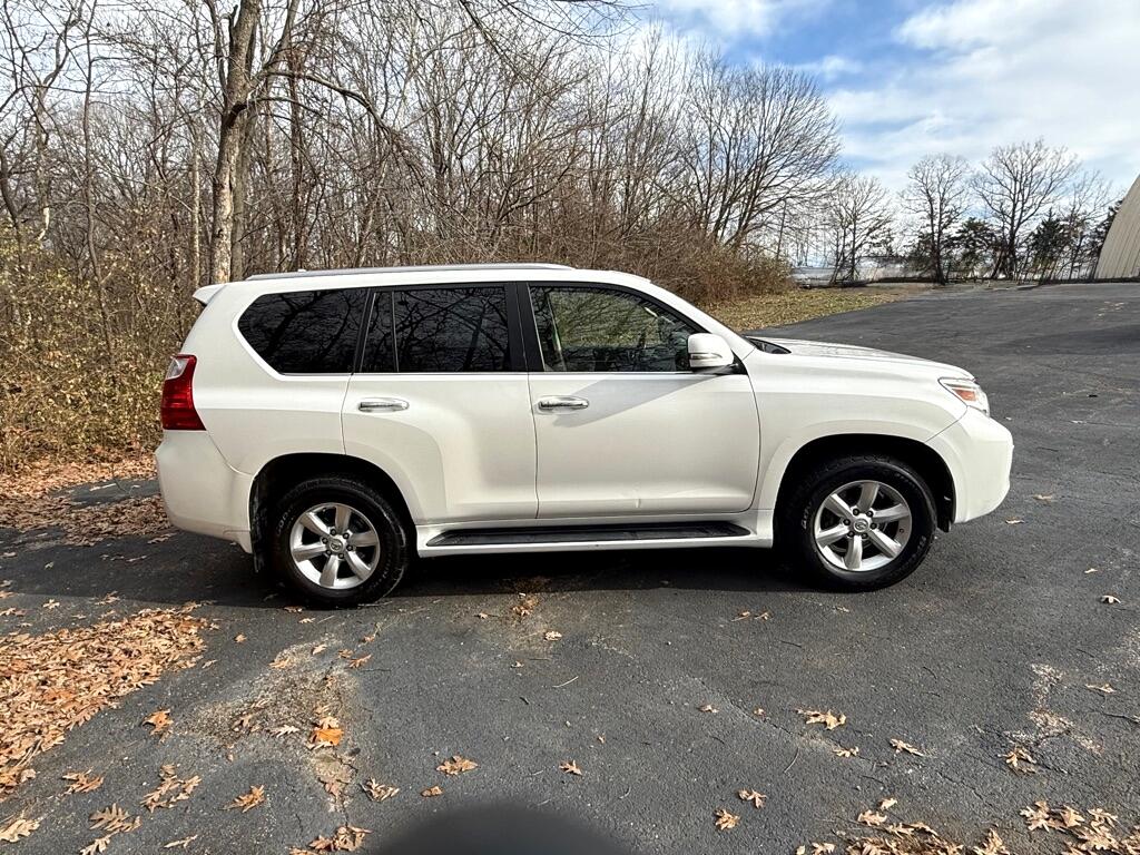 Lexus GX 460 Sport Utility 2011