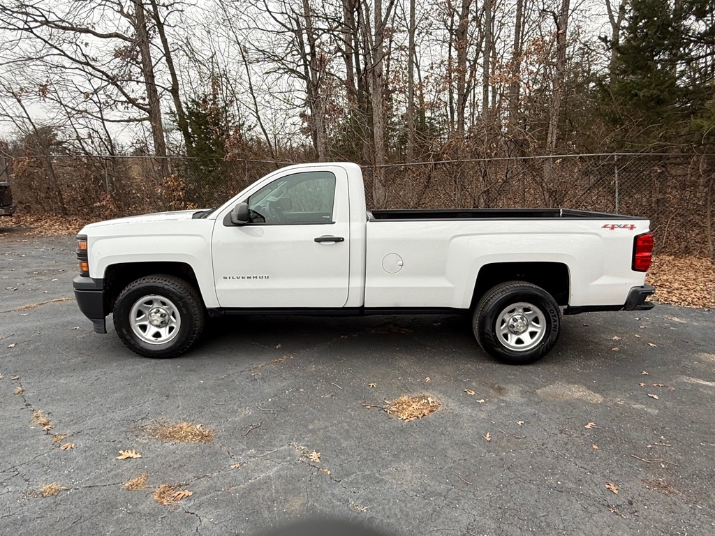 Chevrolet Silverado 1500 Work Truck Short Box 4WD 2015
