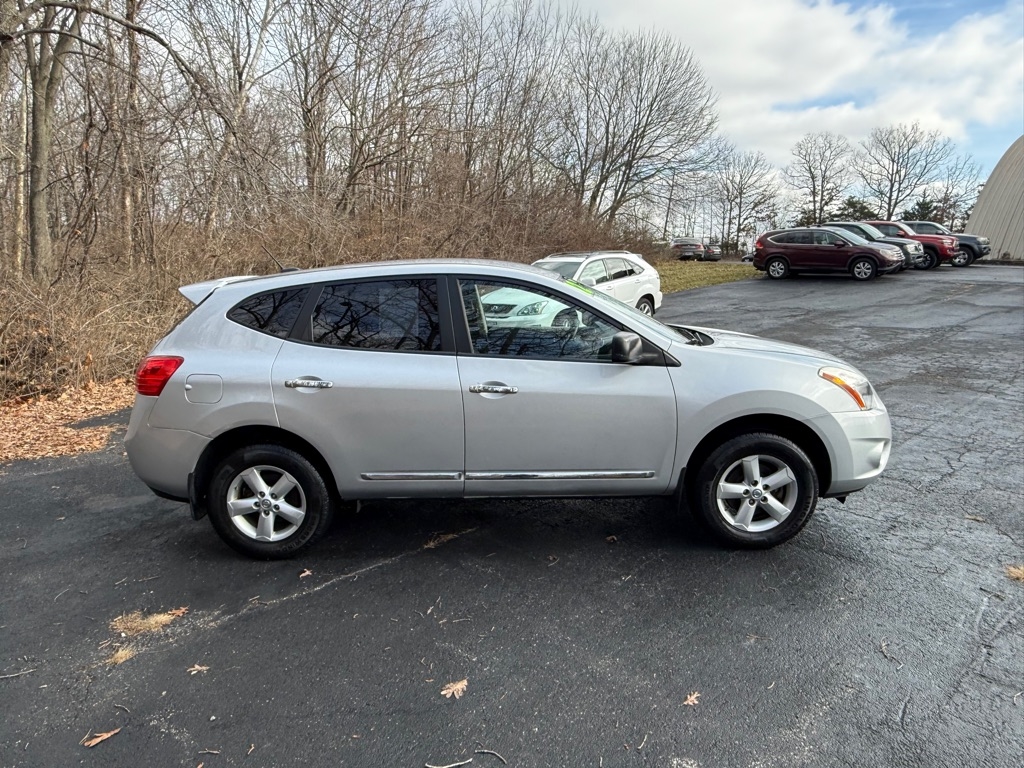 Nissan Rogue S AWD 2012