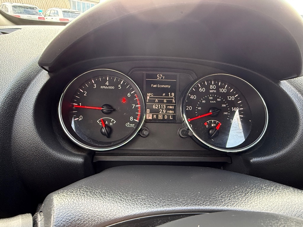 Nissan Rogue S AWD 2012