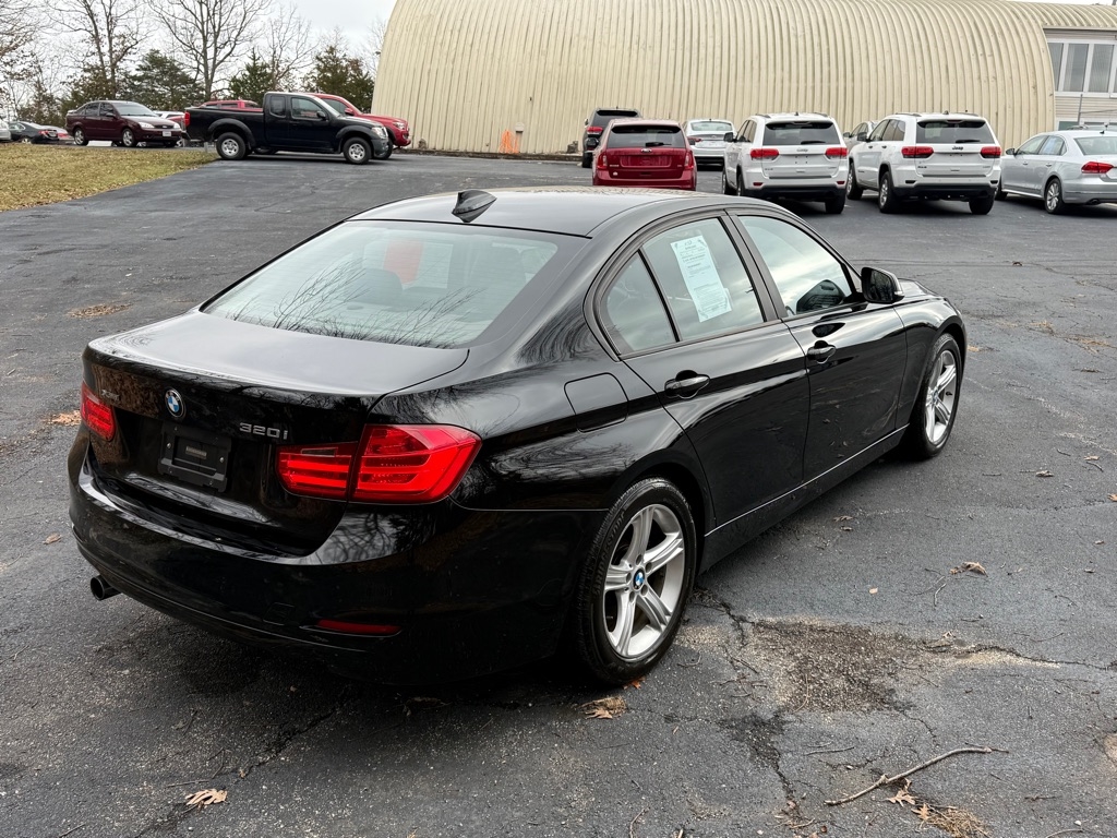 BMW 3-Series 320i xDrive 2014