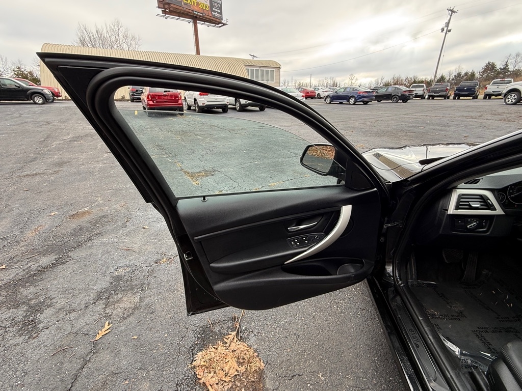 BMW 3-Series 320i xDrive 2014