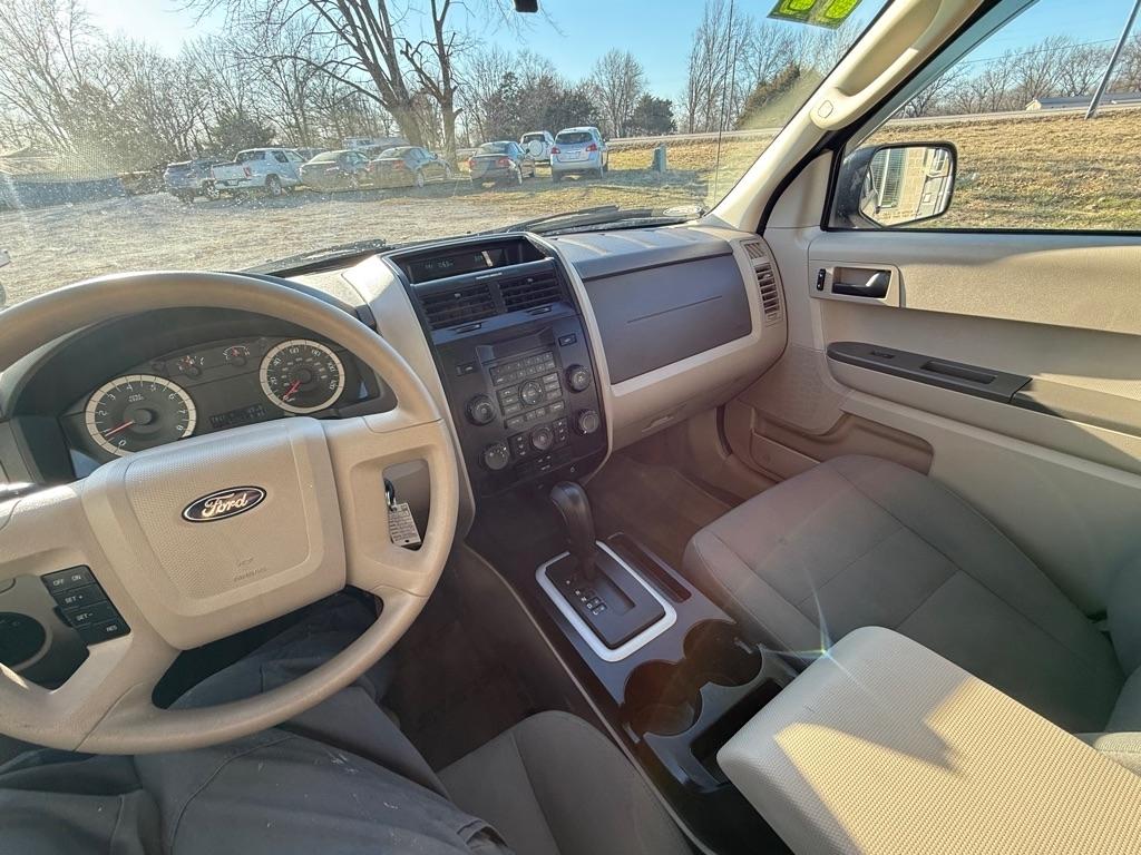 Ford Escape XLS 4WD AT 2011