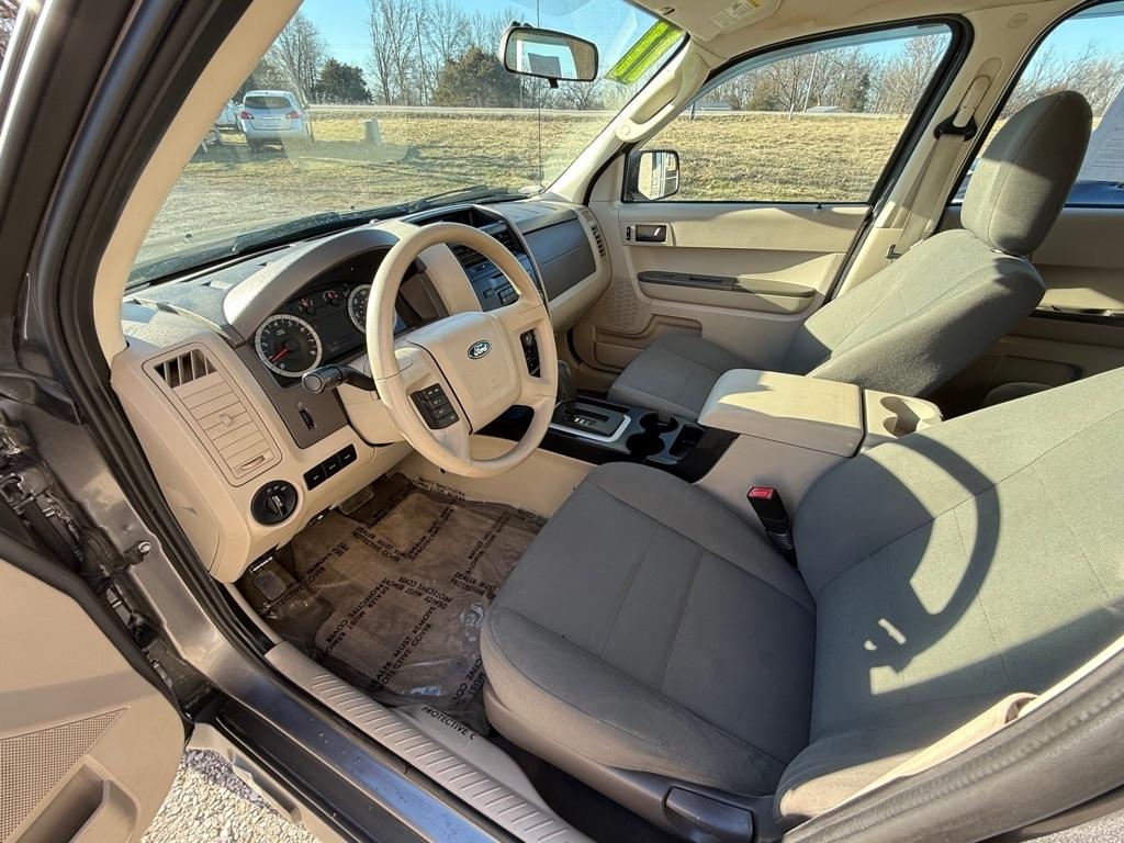 Ford Escape XLS 4WD AT 2011