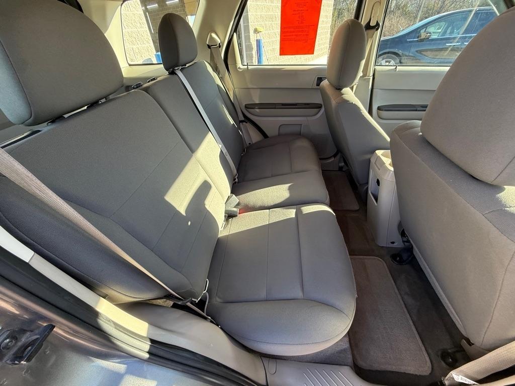 Ford Escape XLS 4WD AT 2011