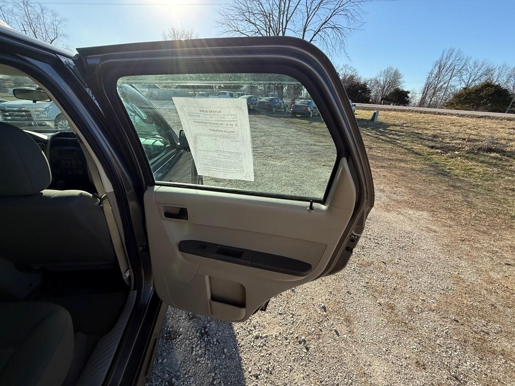 Ford Escape XLS 4WD AT 2011