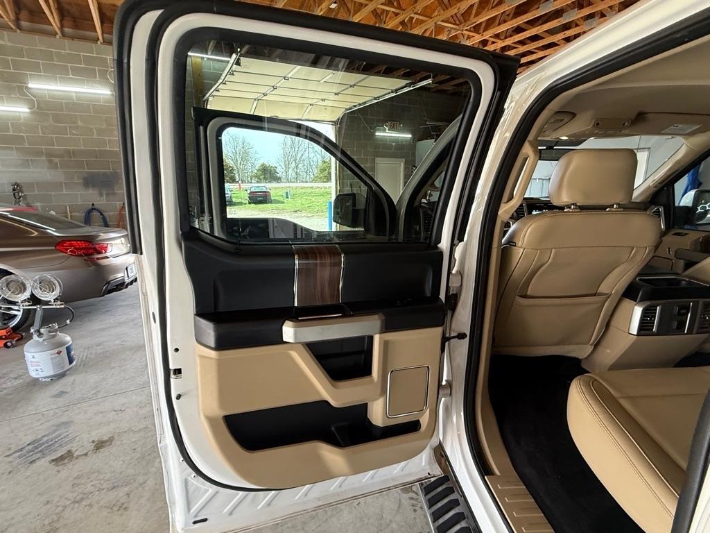 Ford F-150 XL SuperCrew 5.5-ft. Bed 4WD 2016