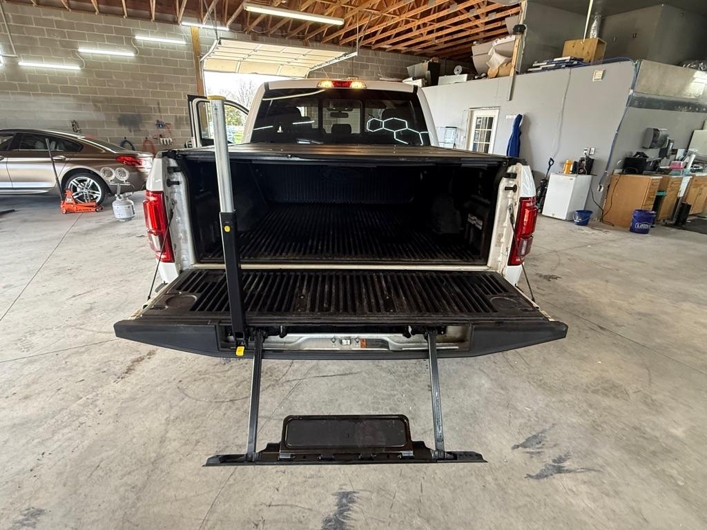 Ford F-150 XL SuperCrew 5.5-ft. Bed 4WD 2016