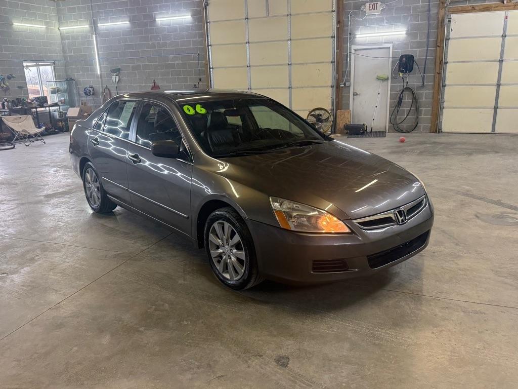 Honda Accord EX V-6 Sedan AT w/ XM Radio 2006