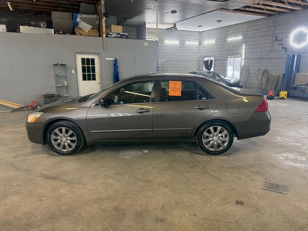 Honda Accord EX V-6 Sedan AT w/ XM Radio 2006