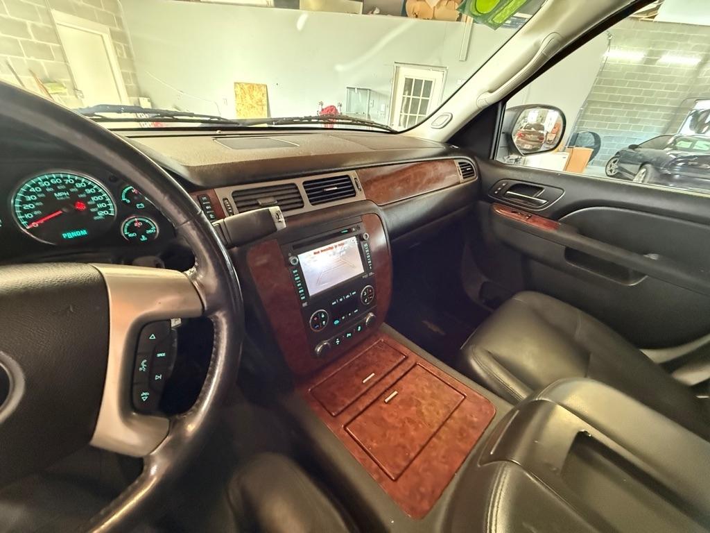 Chevrolet Tahoe LTZ 4WD 2013