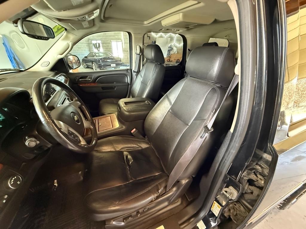 Chevrolet Tahoe LTZ 4WD 2013