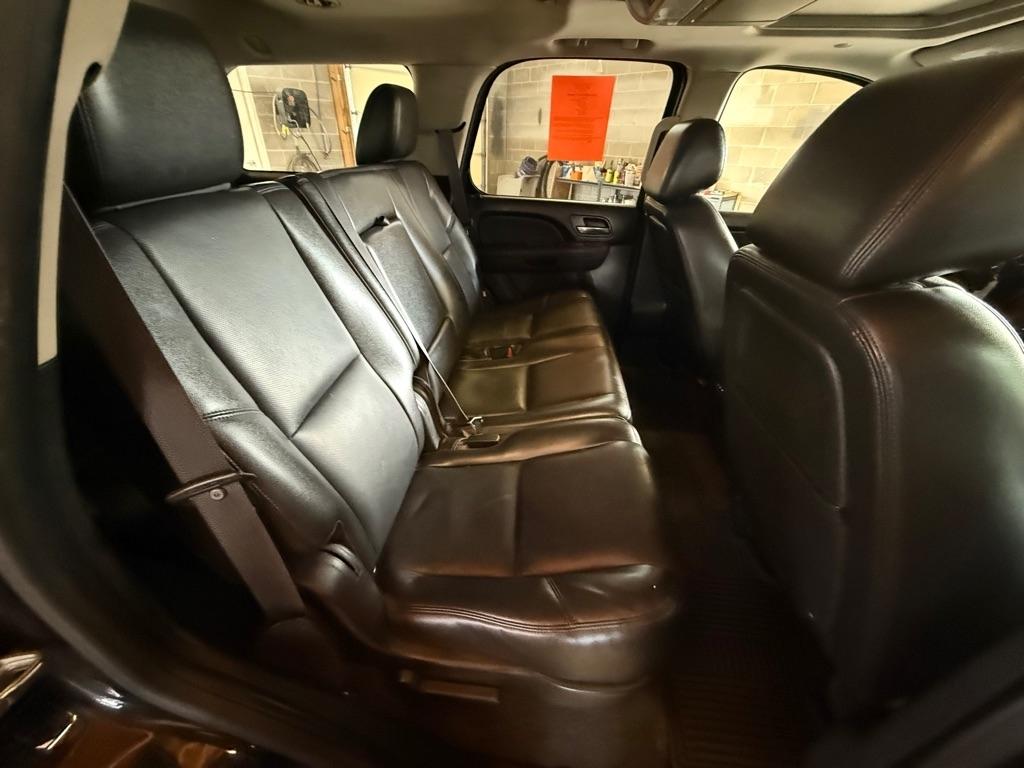 Chevrolet Tahoe LTZ 4WD 2013