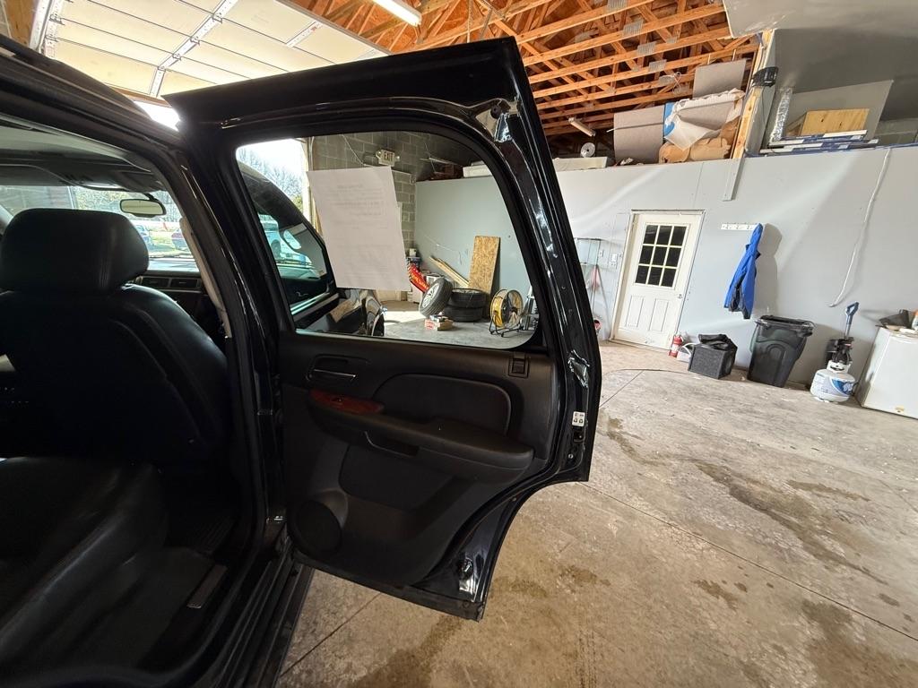 Chevrolet Tahoe LTZ 4WD 2013