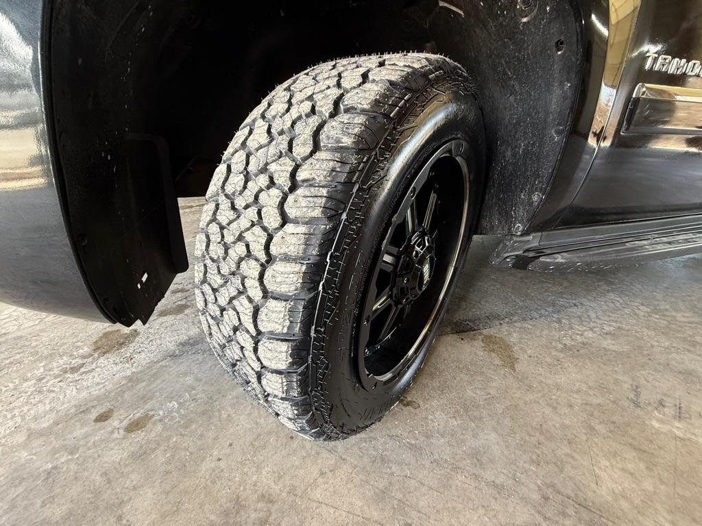 Chevrolet Tahoe LTZ 4WD 2013