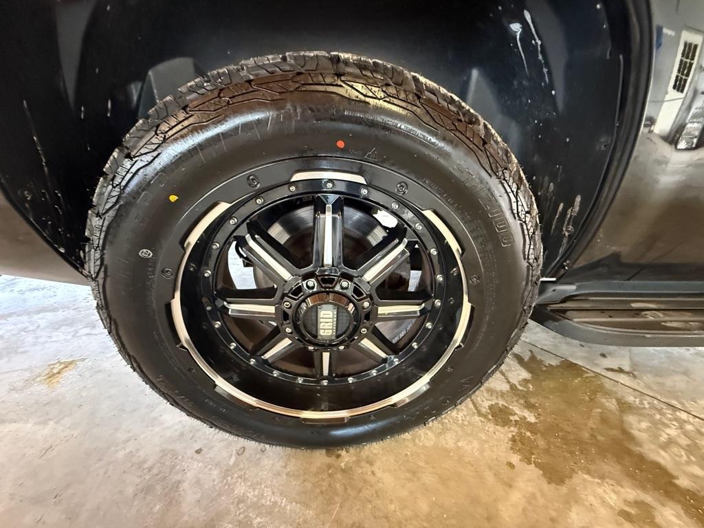 Chevrolet Tahoe LTZ 4WD 2013