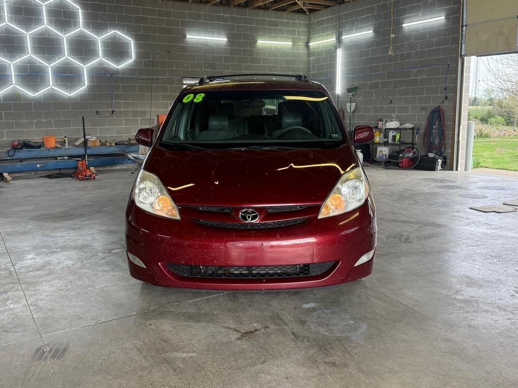 Toyota Sienna XLE FWD 2008
