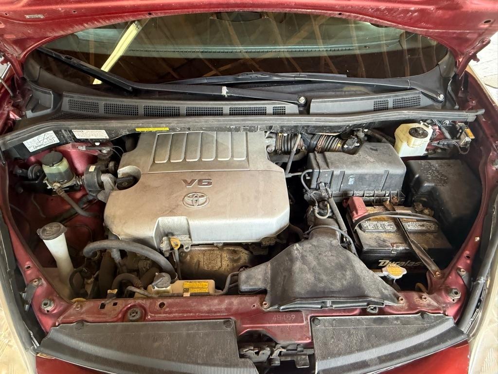 Toyota Sienna XLE FWD 2008
