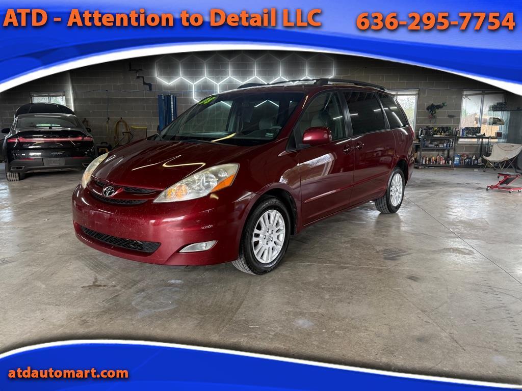 Toyota Sienna XLE FWD 2008