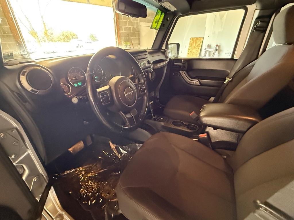 Jeep Wrangler Unlimited Sport 4WD 2015