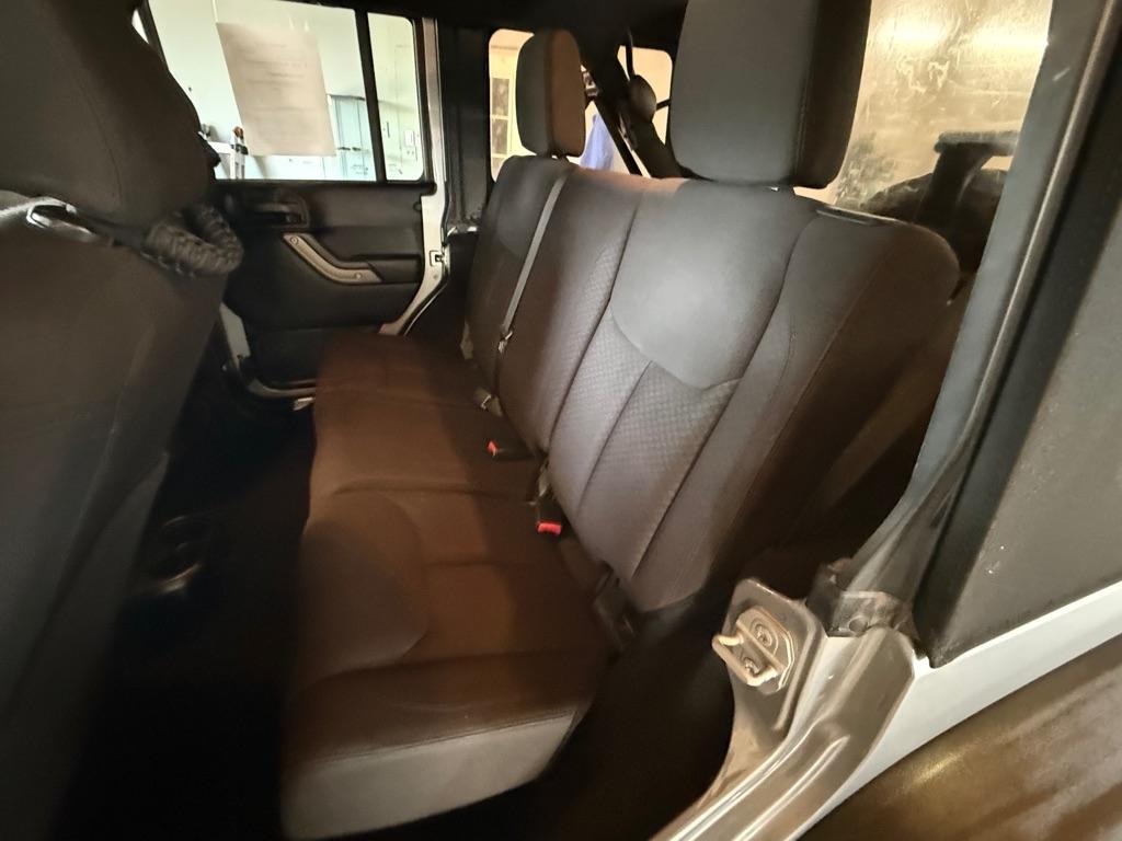 Jeep Wrangler Unlimited Sport 4WD 2015