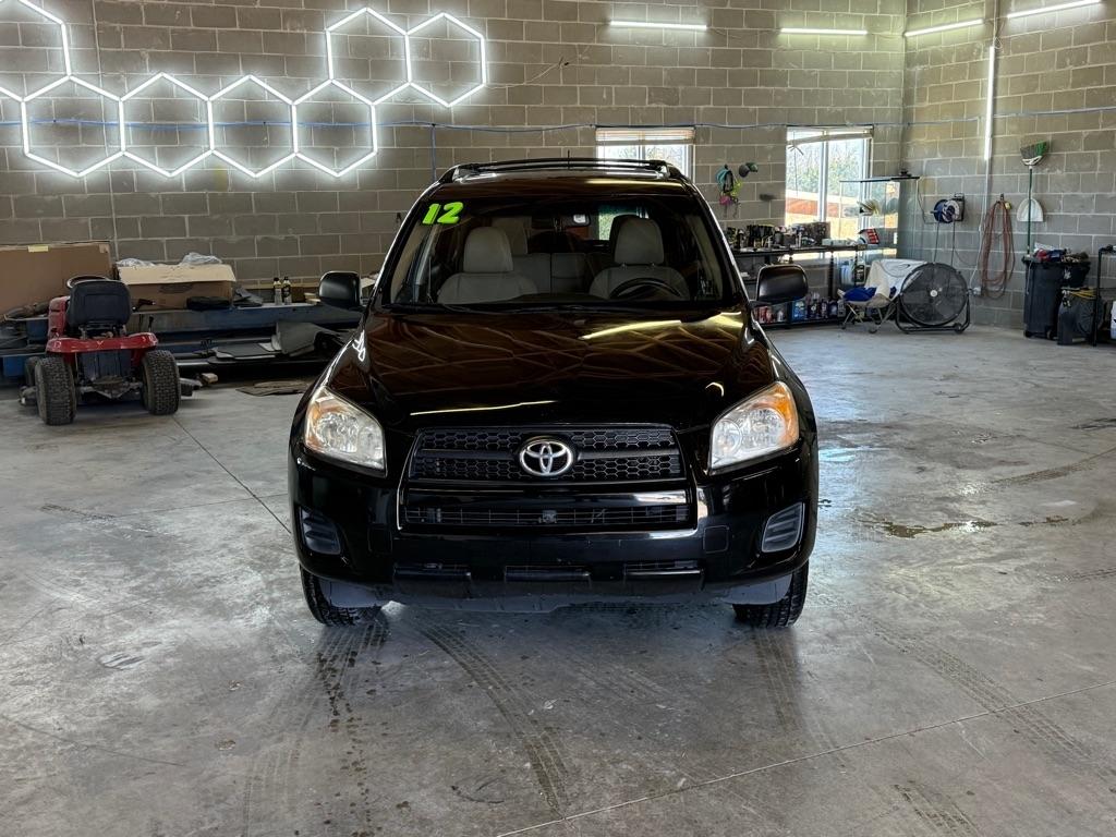 Toyota RAV4 Base I4 2WD 2012