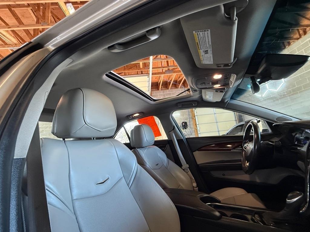 Cadillac ATS 2.0L Luxury AWD 2014