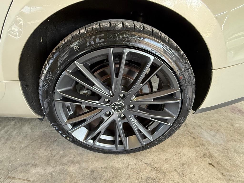 Cadillac ATS 2.0L Luxury AWD 2014