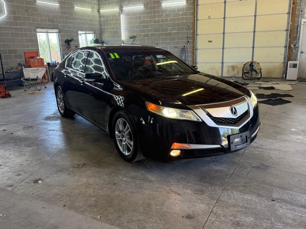 Acura TL 5-Speed AT with Tech Package 2011