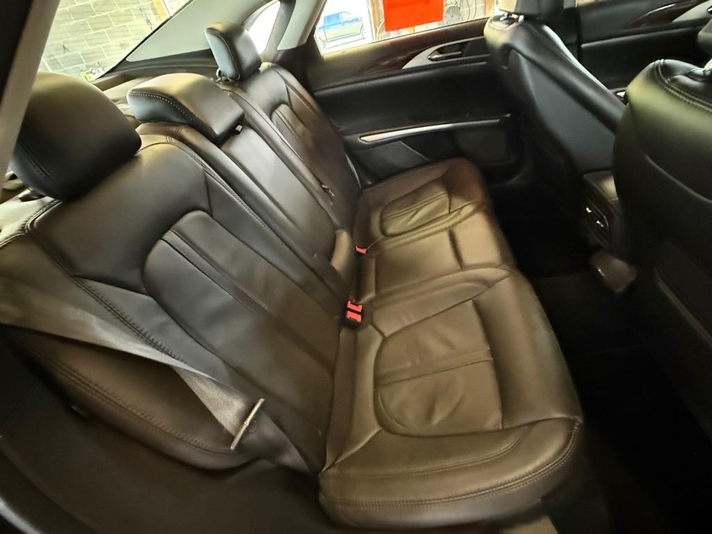 Lincoln MKZ FWD 2014