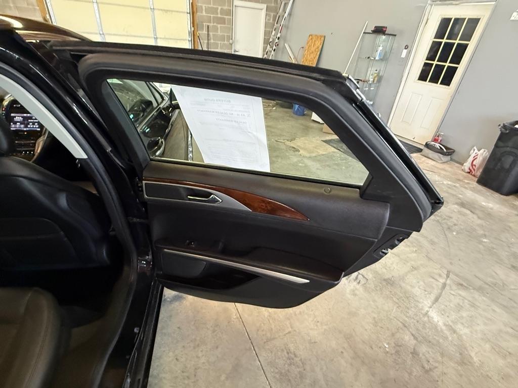 Lincoln MKZ FWD 2014