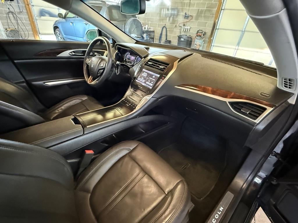 Lincoln MKZ FWD 2014