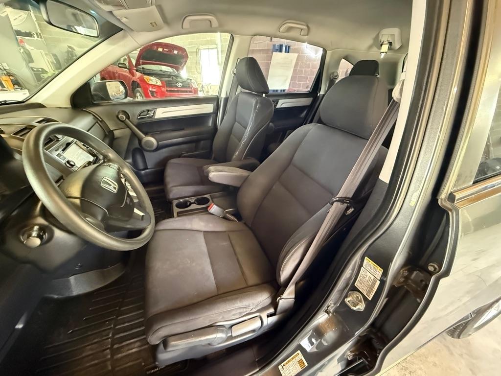 Honda CR-V LX 4WD 5-Speed AT 2011