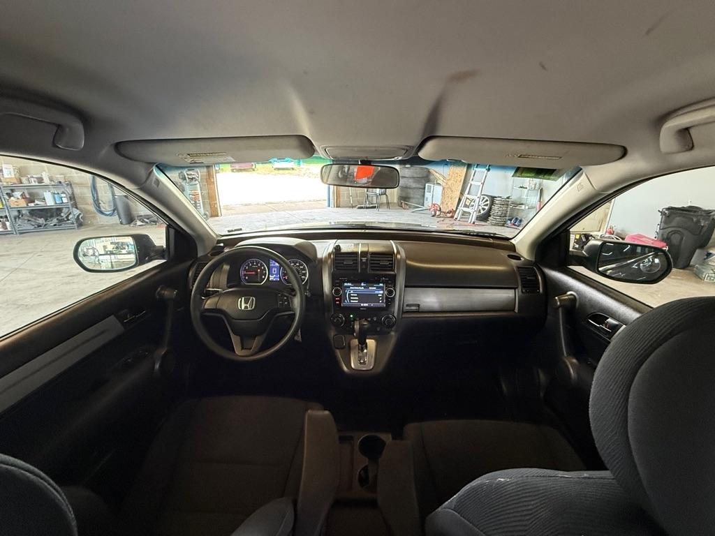 Honda CR-V LX 4WD 5-Speed AT 2011