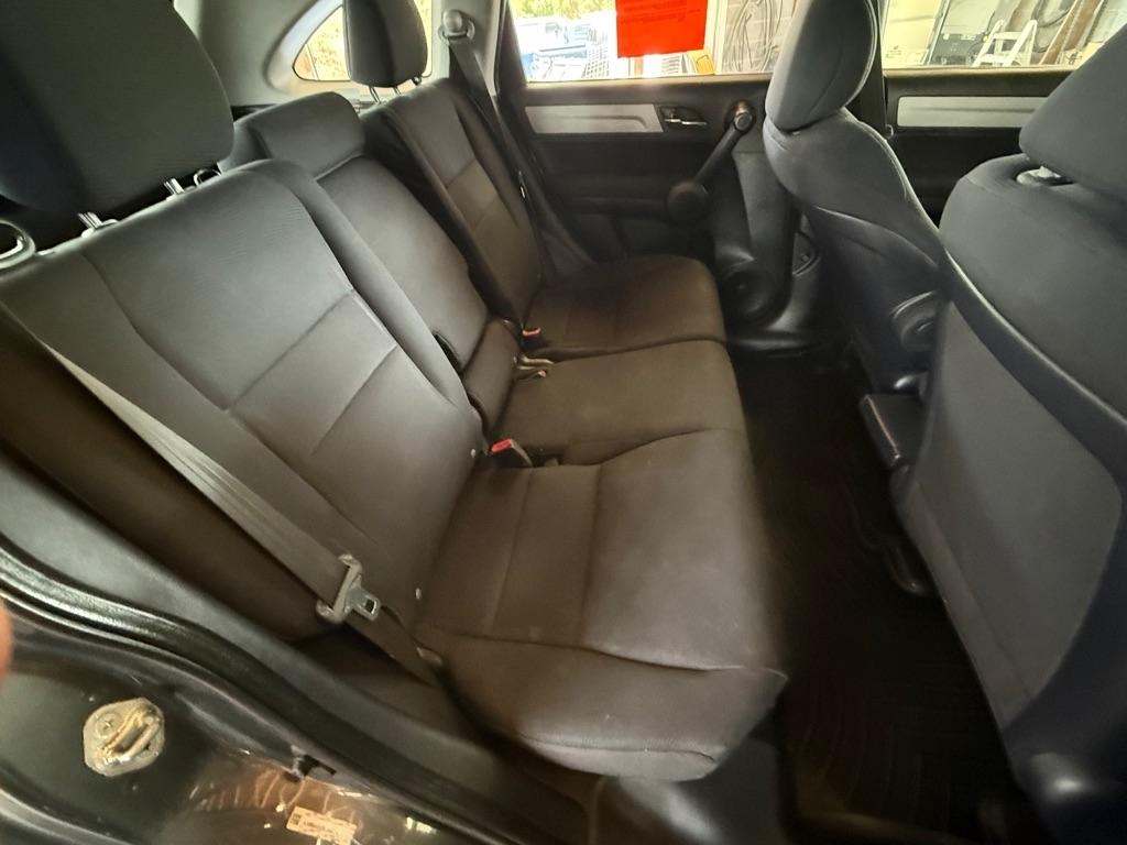 Honda CR-V LX 4WD 5-Speed AT 2011