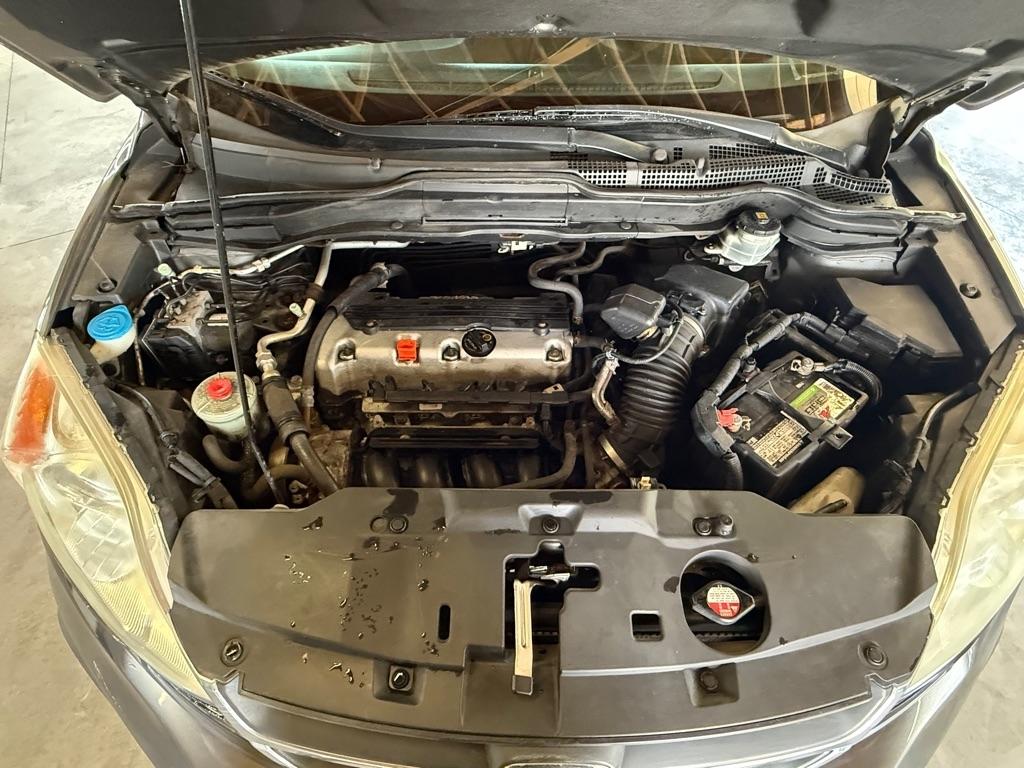 Honda CR-V LX 4WD 5-Speed AT 2011
