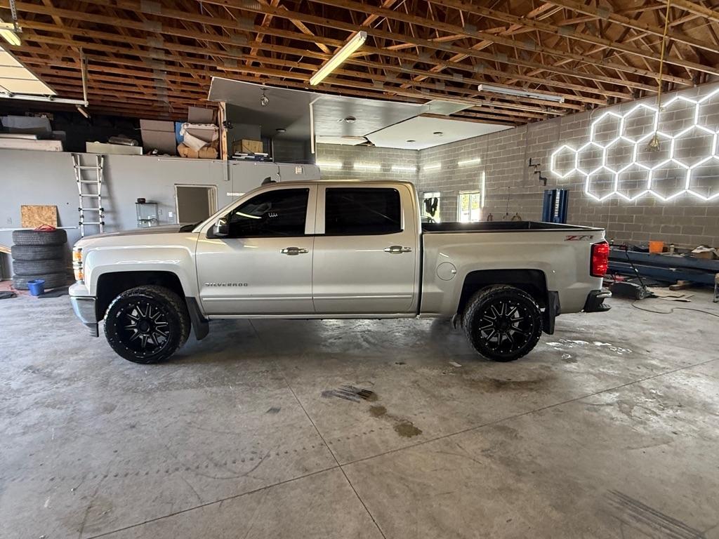 Chevrolet Silverado 1500 LT Crew Cab 4WD 2015