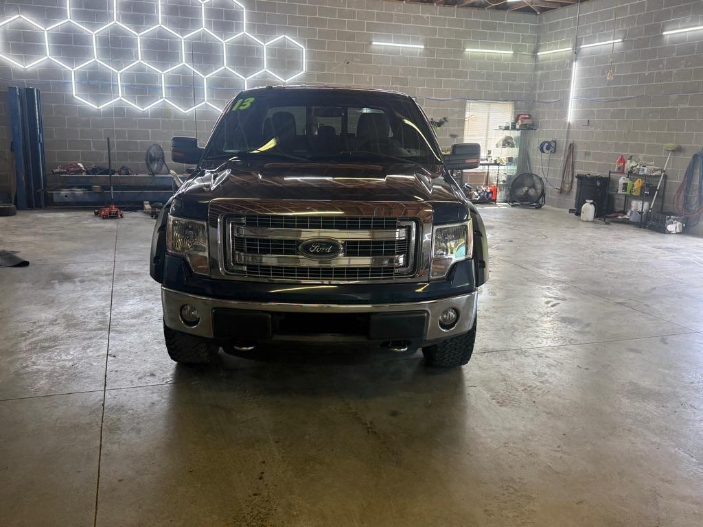 Ford F-150 XL SuperCrew 5.5-ft. Bed 4WD 2013
