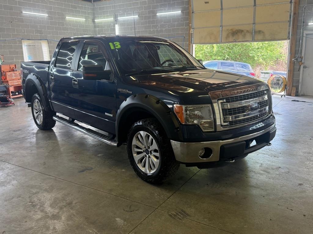 Ford F-150 XL SuperCrew 5.5-ft. Bed 4WD 2013