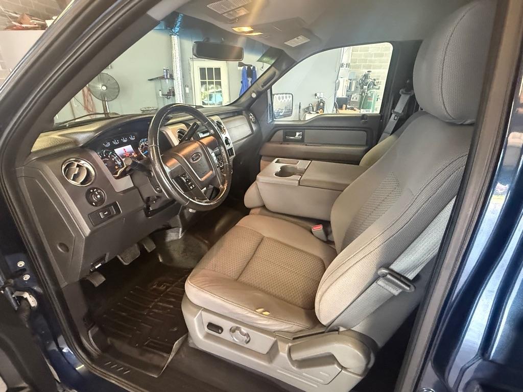 Ford F-150 XL SuperCrew 5.5-ft. Bed 4WD 2013