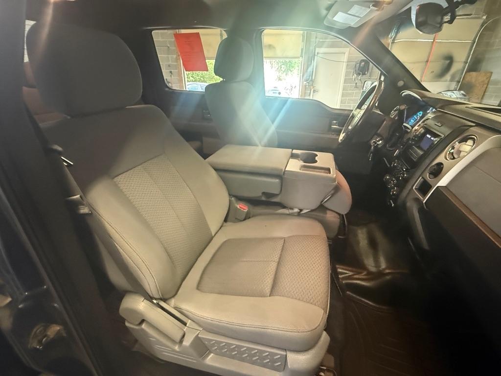 Ford F-150 XL SuperCrew 5.5-ft. Bed 4WD 2013
