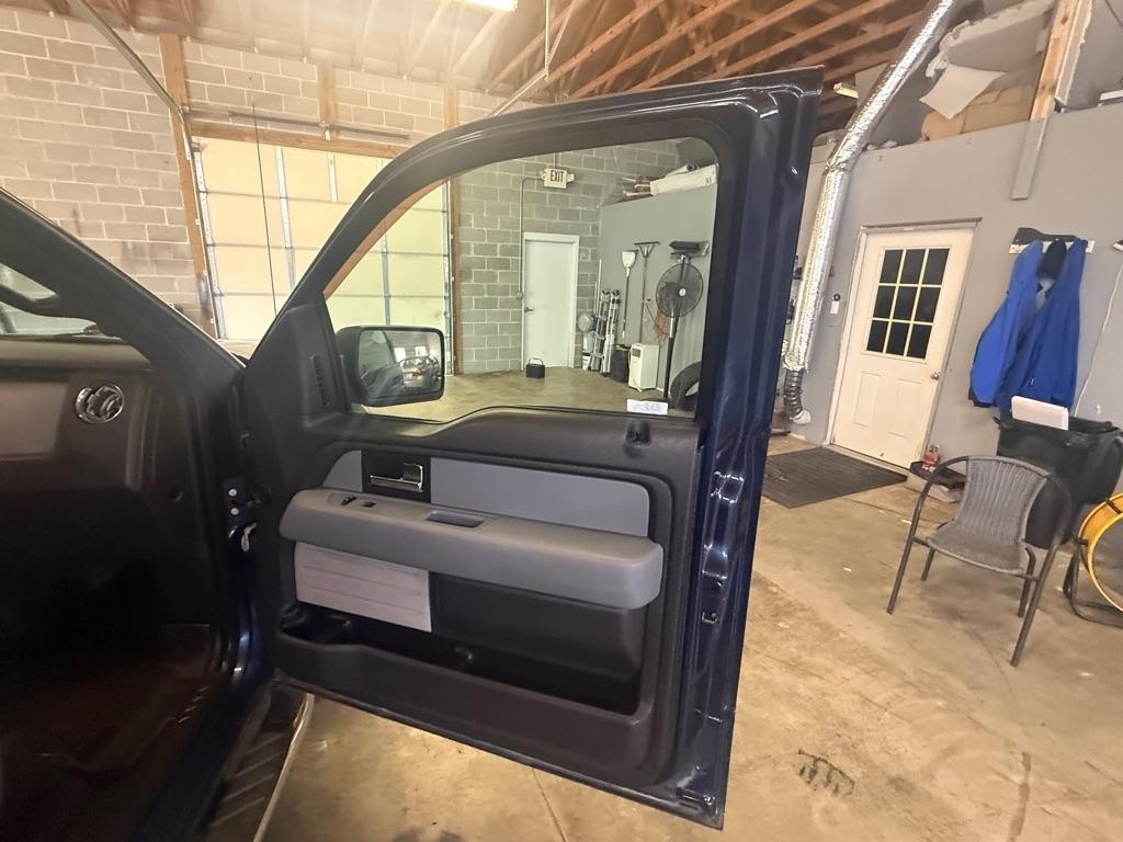 Ford F-150 XL SuperCrew 5.5-ft. Bed 4WD 2013