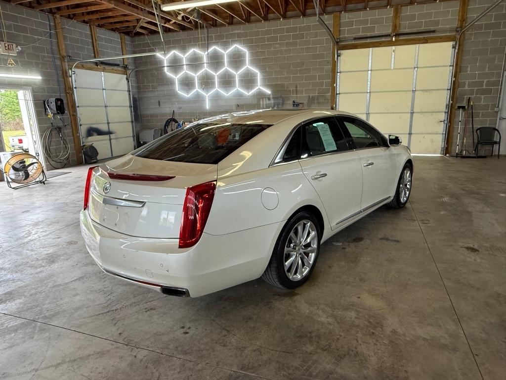 Cadillac XTS Premium 2013