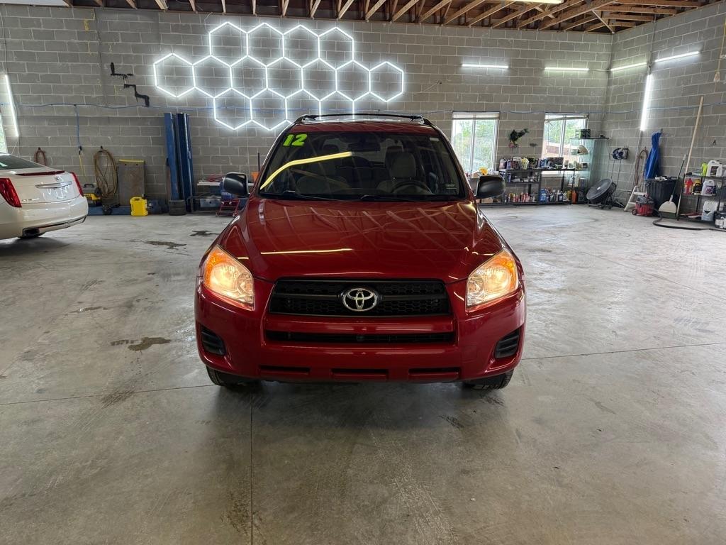 Toyota RAV4 Base I4 2WD 2012