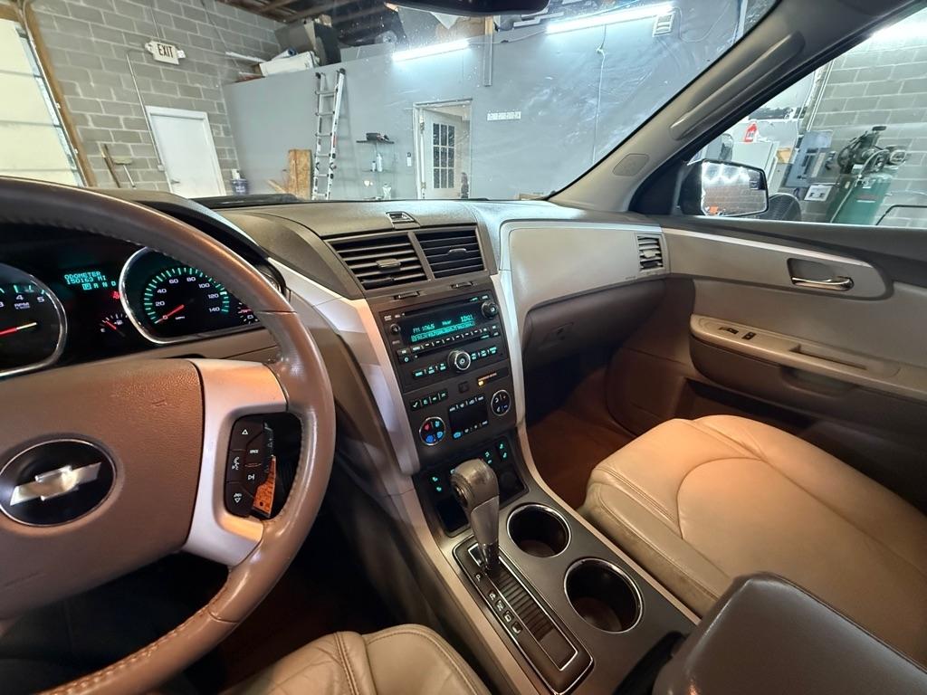 Chevrolet Traverse LT2 AWD 2010